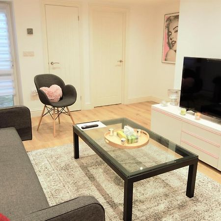 Stylish 2 Bedroom Apartment In The Heart Of Greenwich London Eksteriør bilde